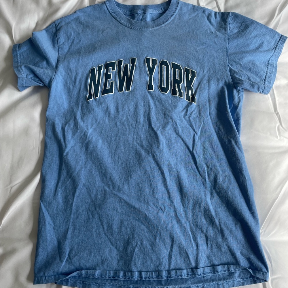 Brandy Melville shirt